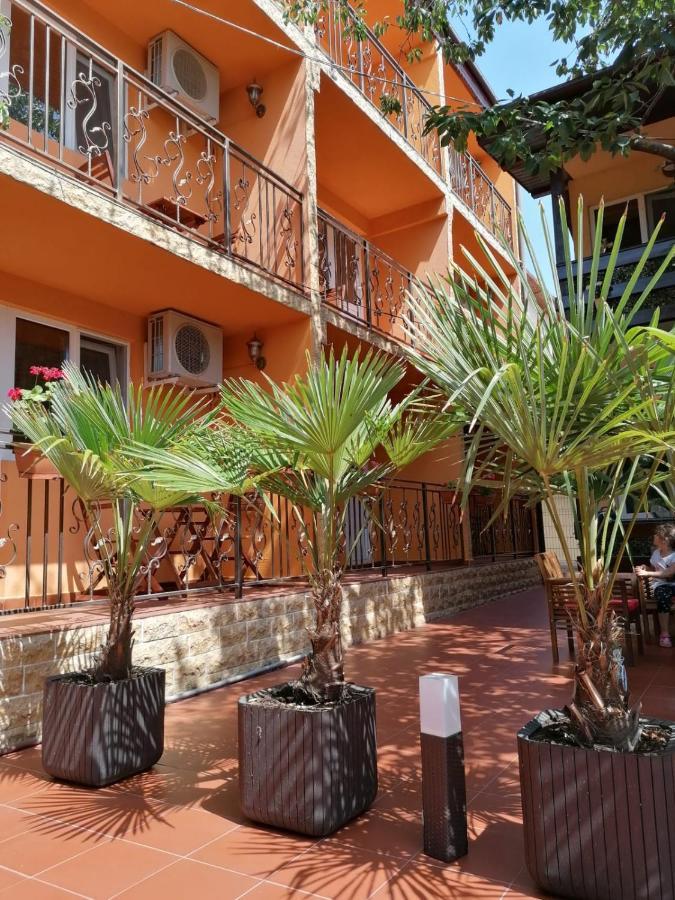 Vila Floarea Etiquette Costinesti Exterior photo