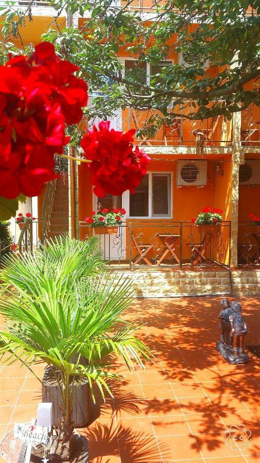 Vila Floarea Etiquette Costinesti Exterior photo